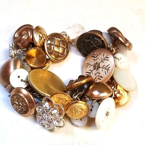 Vintage Rhinestone Pearl Button Charm Bracelet - Picture 12 of 12